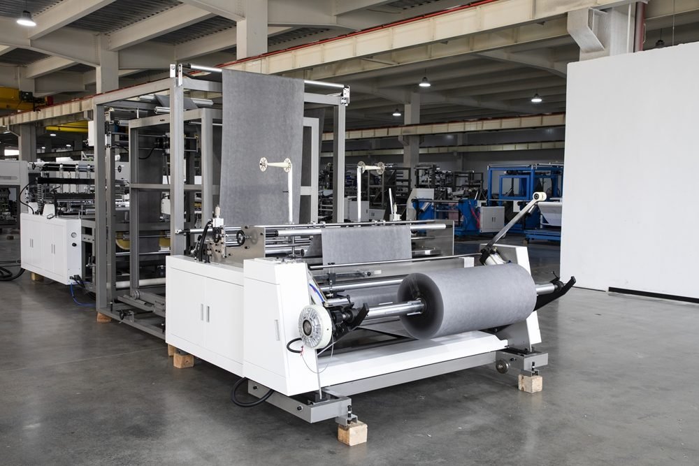 Oyang 15 C700/800 Non Woven D-Cut Bag Making Machine detail 3