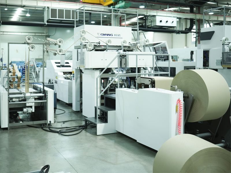 OYANG Machinery A Series Square Bottom Paper Bag Machine With Twisted Handle Online detail 3