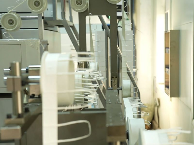 OYANG Machinery Tech17 260S AIA Intelligent Automation Paper Bag Production Shopping Paper Bag Making Machine detail 3