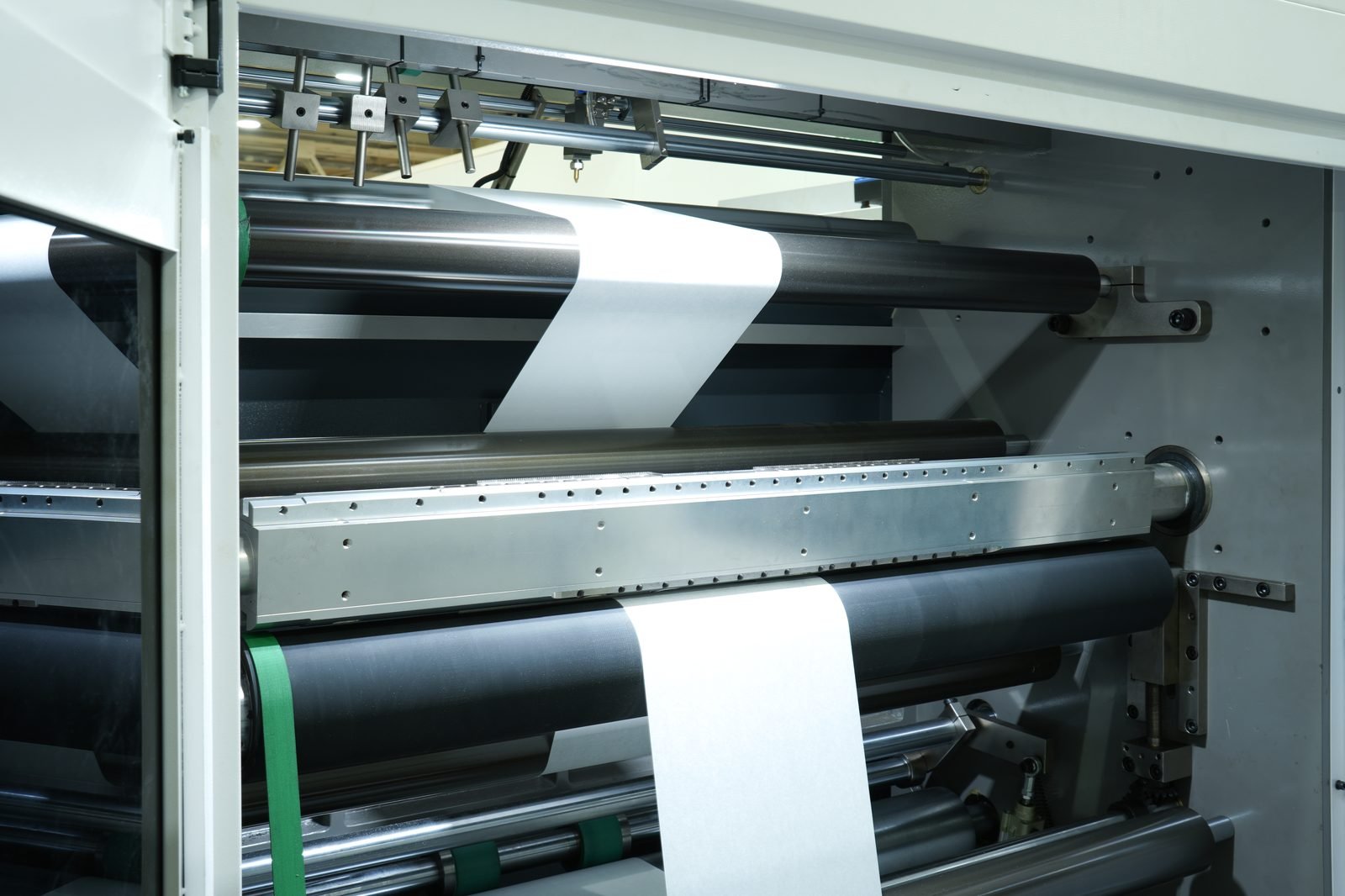 Double Channel V Bottom Paper Bag Making Machine detail 6