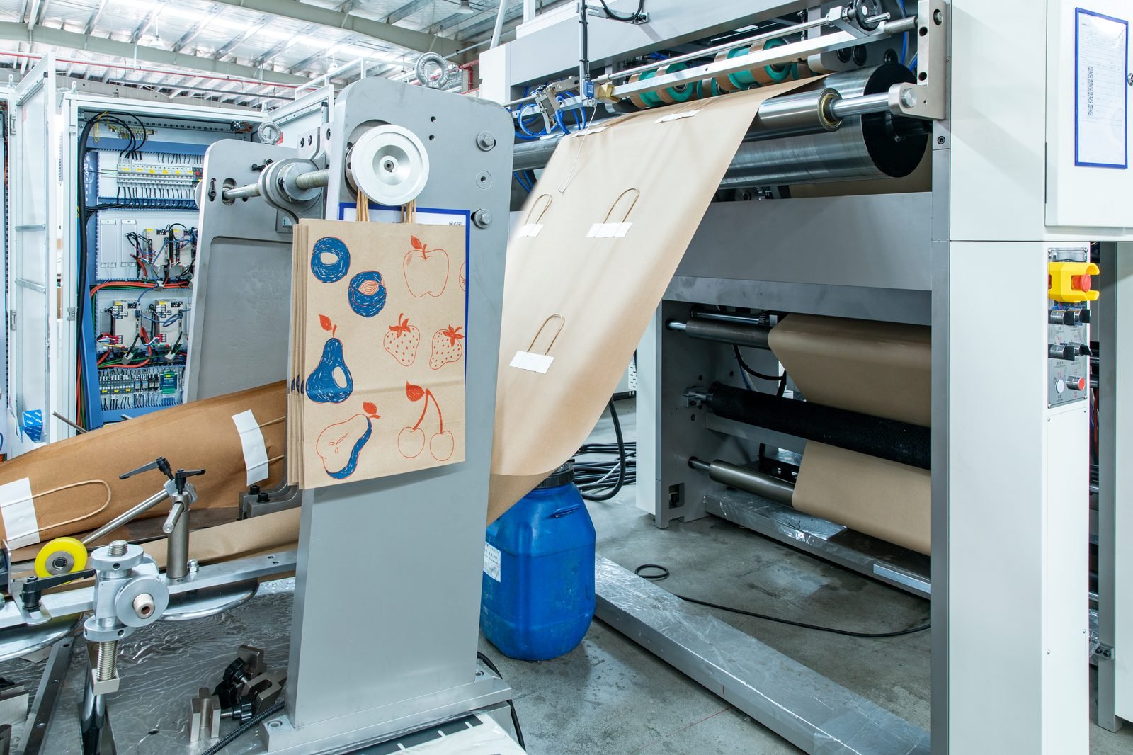 Automatic Roll-fed Twist Rope Paper Bag Machine detail 4